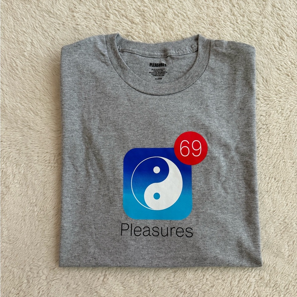 Men’s Graphic T-Shirt, Pleasures, Size XL